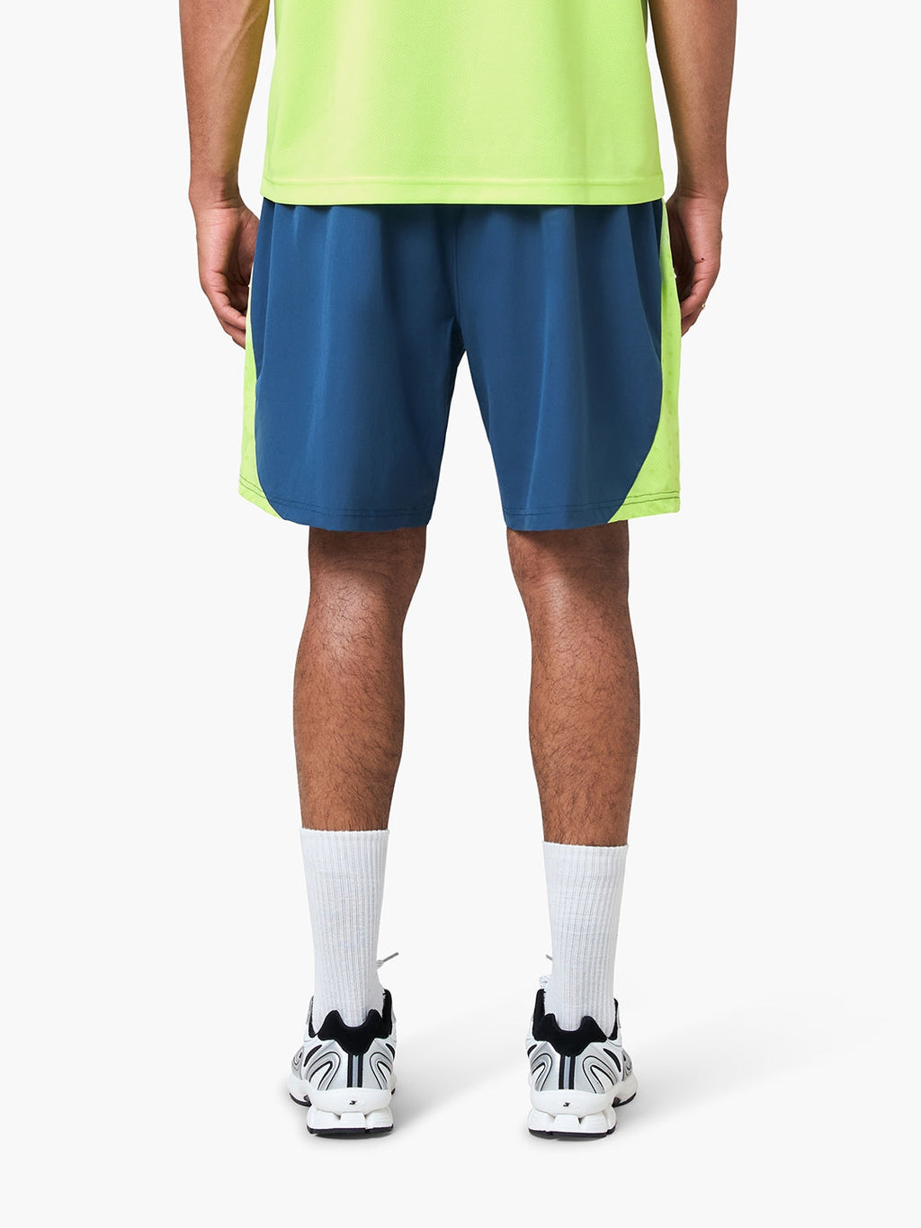 PERFORMANCE SHORTS | SEA MOSS | SEEDING