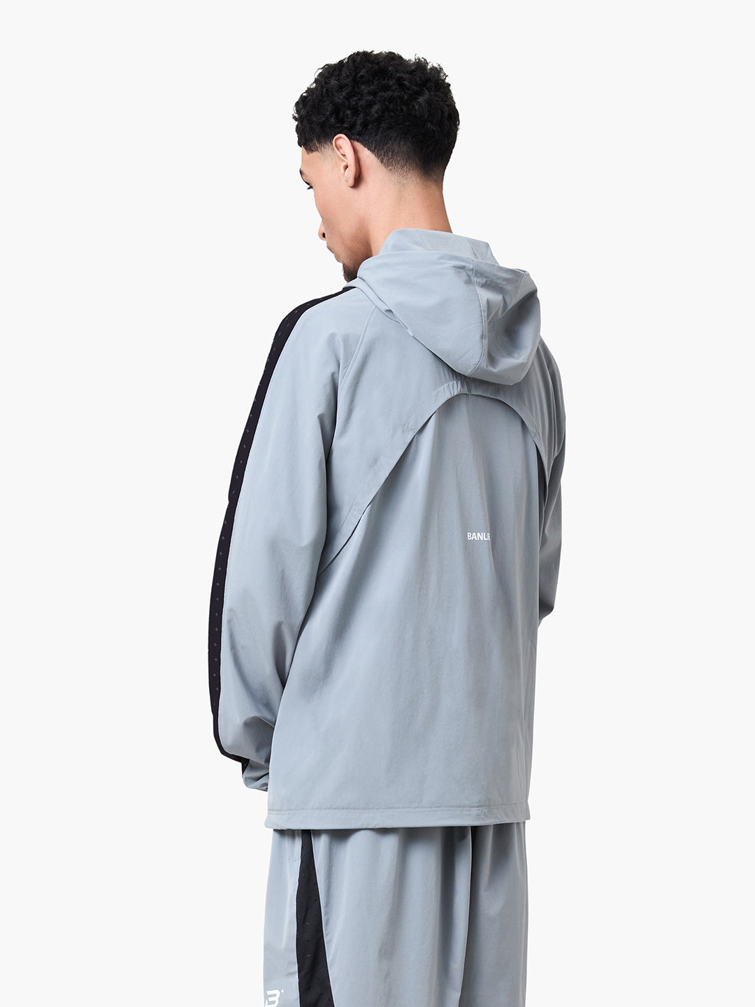 PERFORMANCE HOODED TRACKTOP | GREY | SEEDING